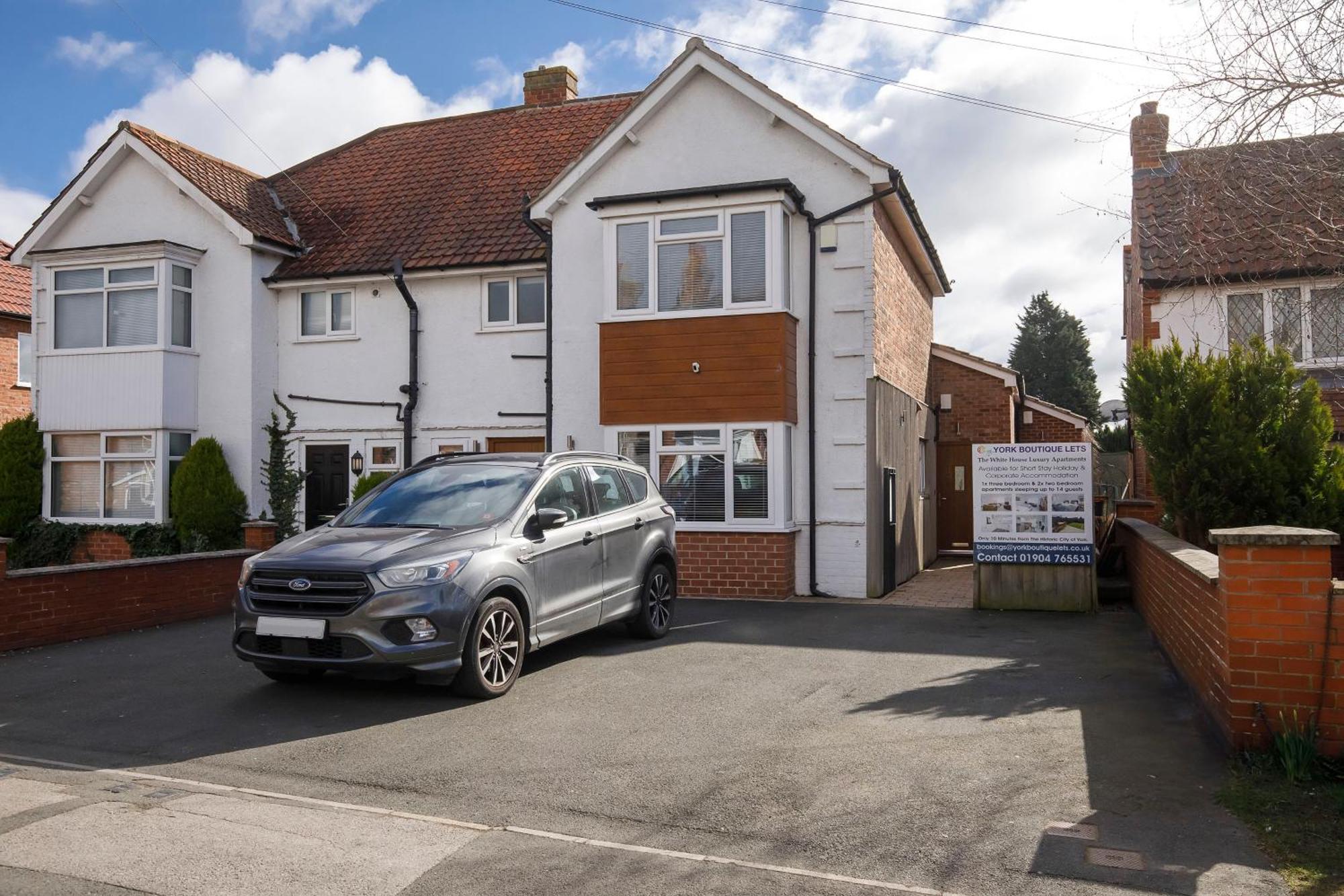 White House Apartments-Free Parking 1 Car Per Apartment York Exterior foto
